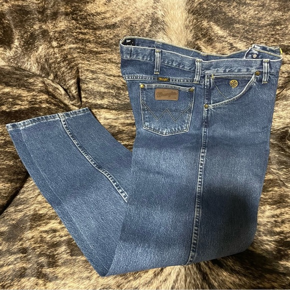 Wrangler George Strait Cowboy Cut Collection Western Strached Denim Jeans 36‎ 32 - Picture 1 of 5